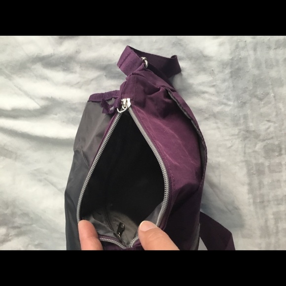 Small purse - Picture 3 of 3